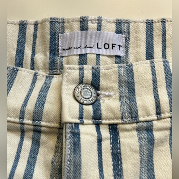 Loft Denim Cut Off Shorts Blue White Stripe Size 10 - Picture 5 of 10